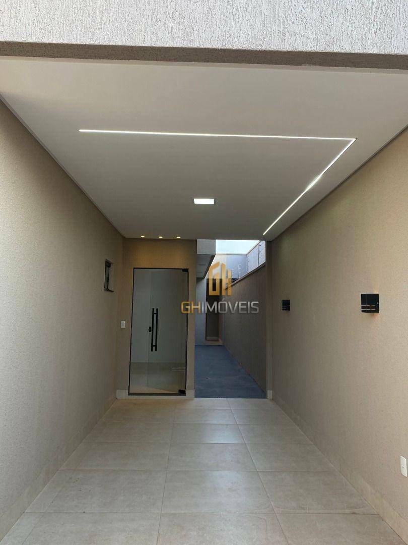 Casa à venda com 3 quartos, 111m² - Foto 4