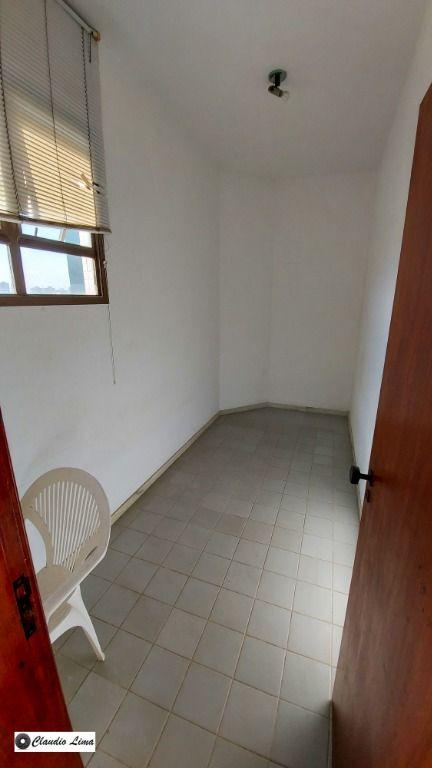 Apartamento à venda com 4 quartos, 389m² - Foto 23