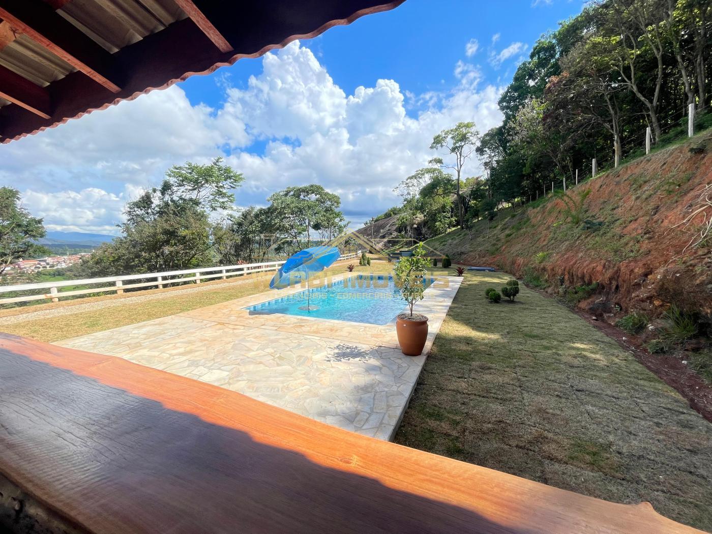 Chácara à venda com 3 quartos, 10124m² - Foto 11