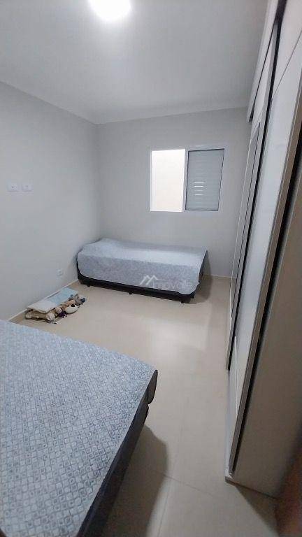 Casa à venda com 3 quartos, 170m² - Foto 4