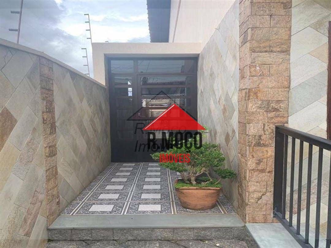 Sobrado à venda com 3 quartos, 262m² - Foto 8