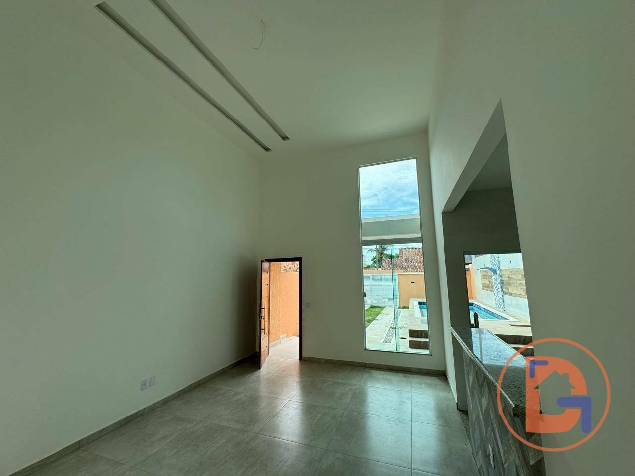 Casa à venda com 3 quartos, 118m² - Foto 2