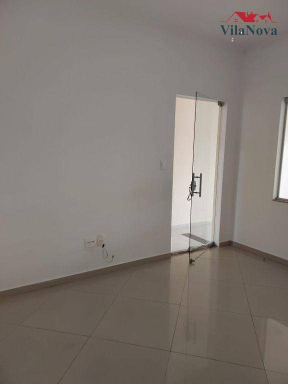 Casa à venda com 2 quartos, 108m² - Foto 3