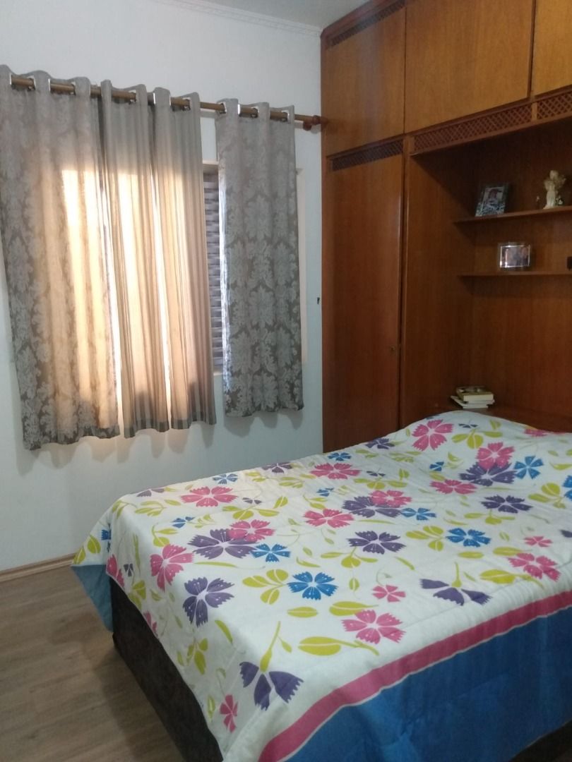 Casa à venda com 3 quartos, 180m² - Foto 14