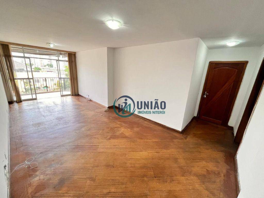 Apartamento à venda com 3 quartos, 115m² - Foto 10