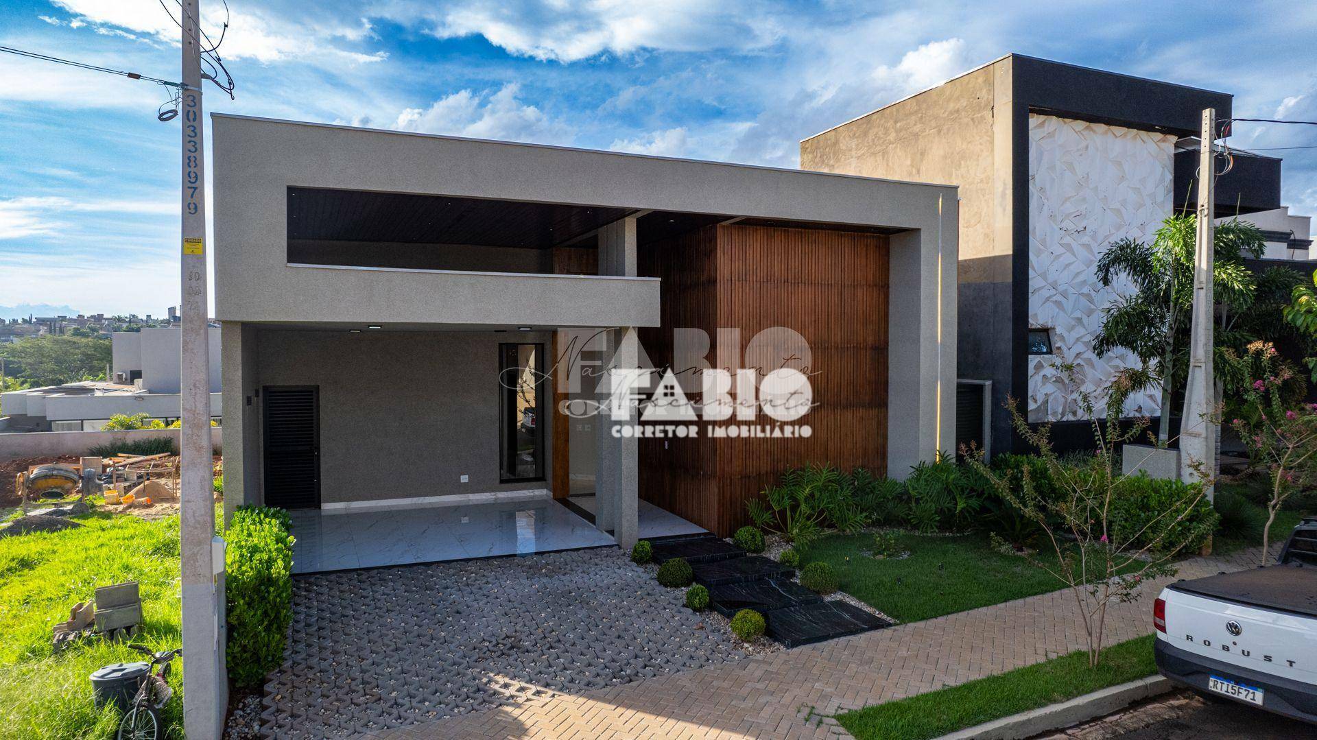 Casa de Condomínio à venda com 3 quartos, 226m² - Foto 1