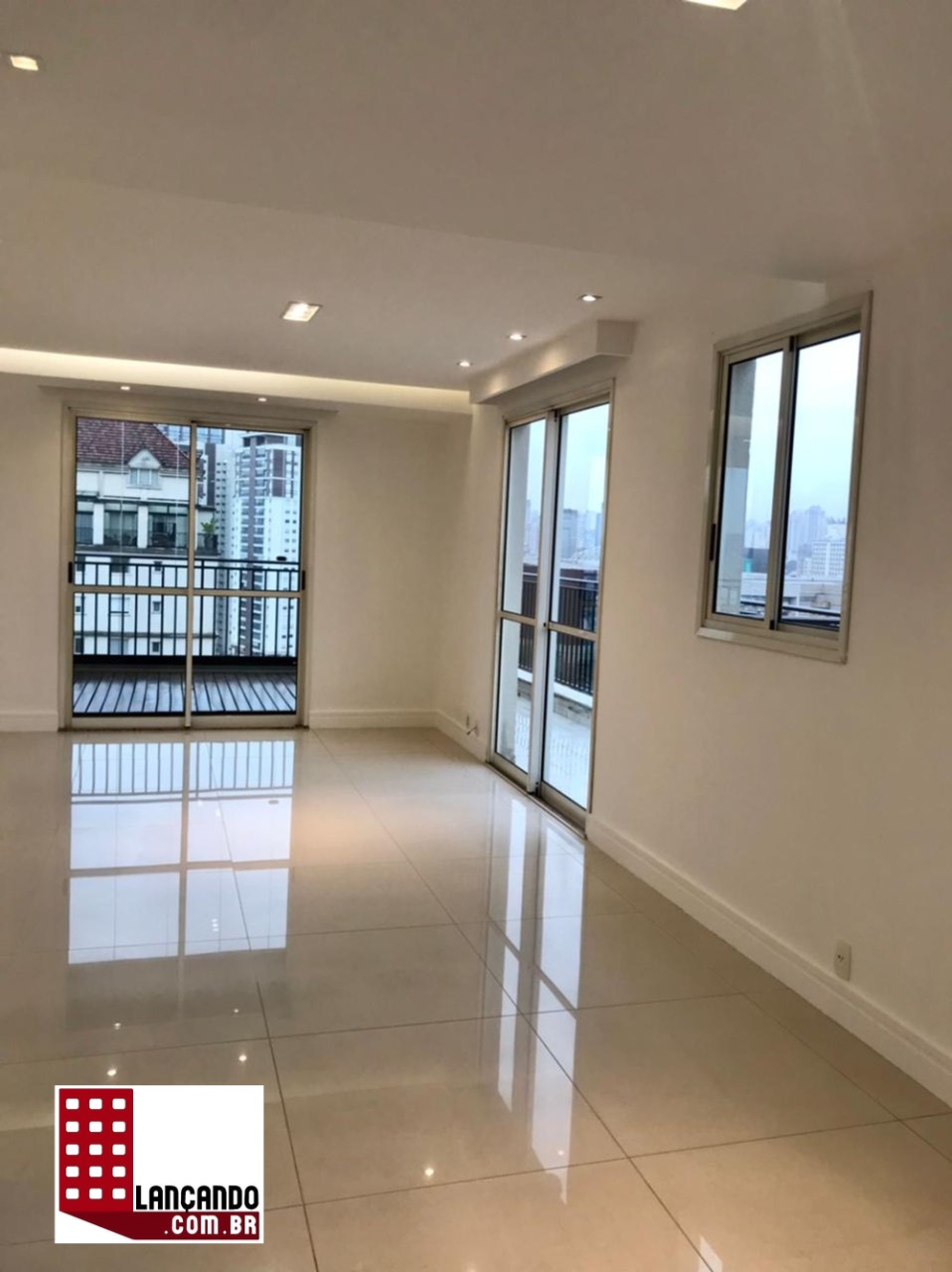 Apartamento à venda com 4 quartos, 260m² - Foto 16