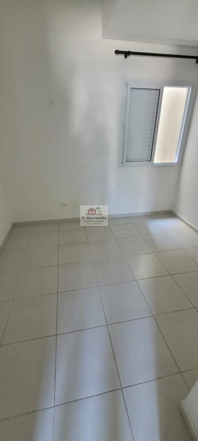 Apartamento para alugar com 2 quartos, 99m² - Foto 12