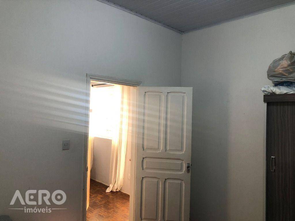 Casa à venda com 3 quartos, 160m² - Foto 5