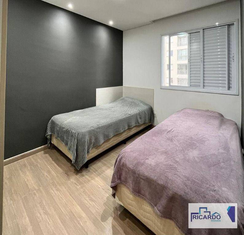 Apartamento à venda com 3 quartos, 107m² - Foto 7