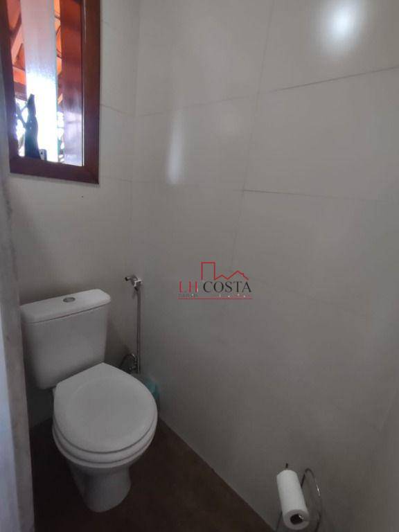 Casa à venda com 4 quartos, 200m² - Foto 62