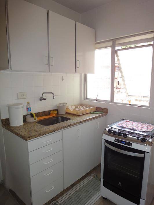 Apartamento à venda com 3 quartos, 90m² - Foto 13