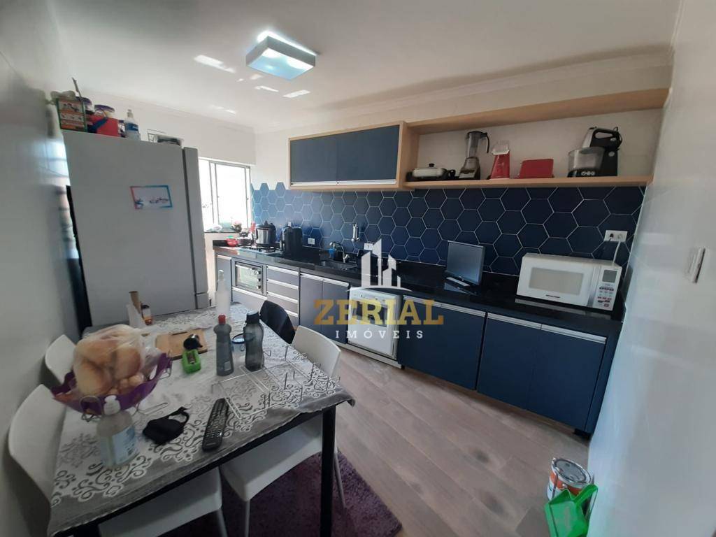 Sobrado à venda com 2 quartos, 118m² - Foto 4