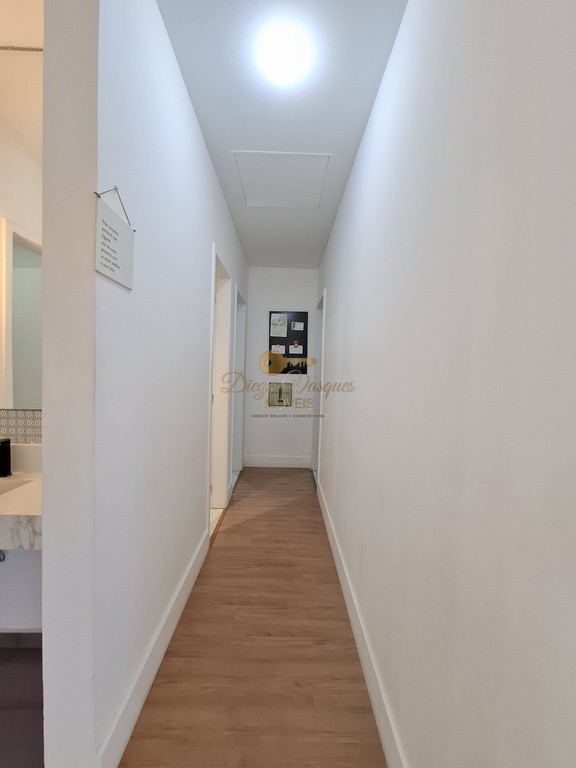 Casa de Condomínio à venda com 3 quartos, 390m² - Foto 13