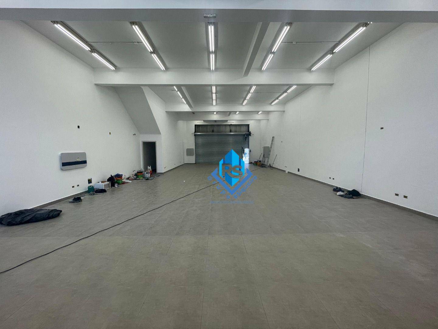 Loja-Salão para alugar, 300m² - Foto 2