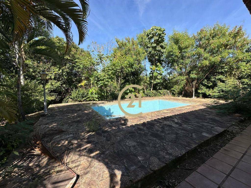 Chácara à venda com 6 quartos, 381m² - Foto 14