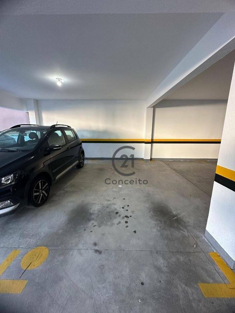 Apartamento à venda com 2 quartos, 68m² - Foto 20