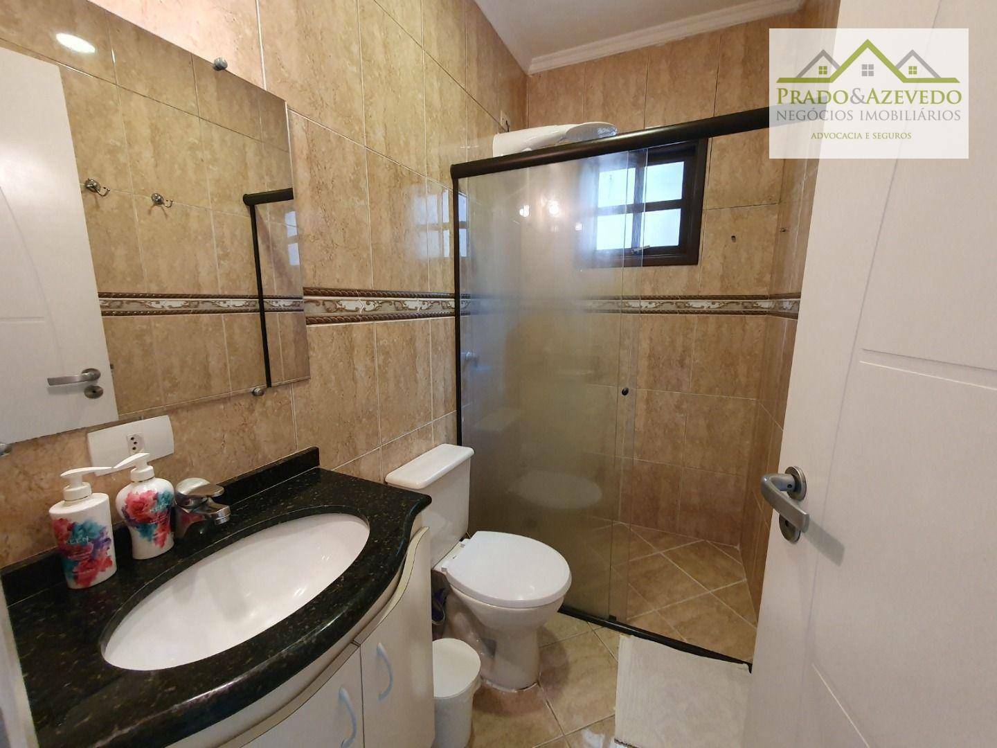 Casa à venda com 3 quartos, 206m² - Foto 10