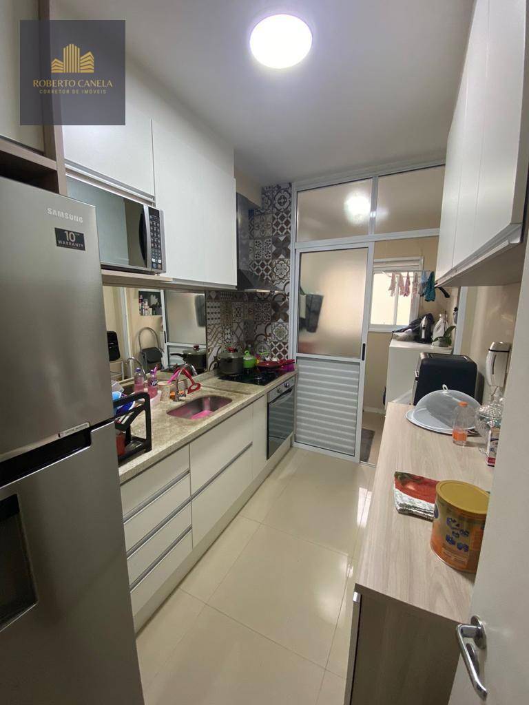 Apartamento à venda com 2 quartos, 61m² - Foto 9