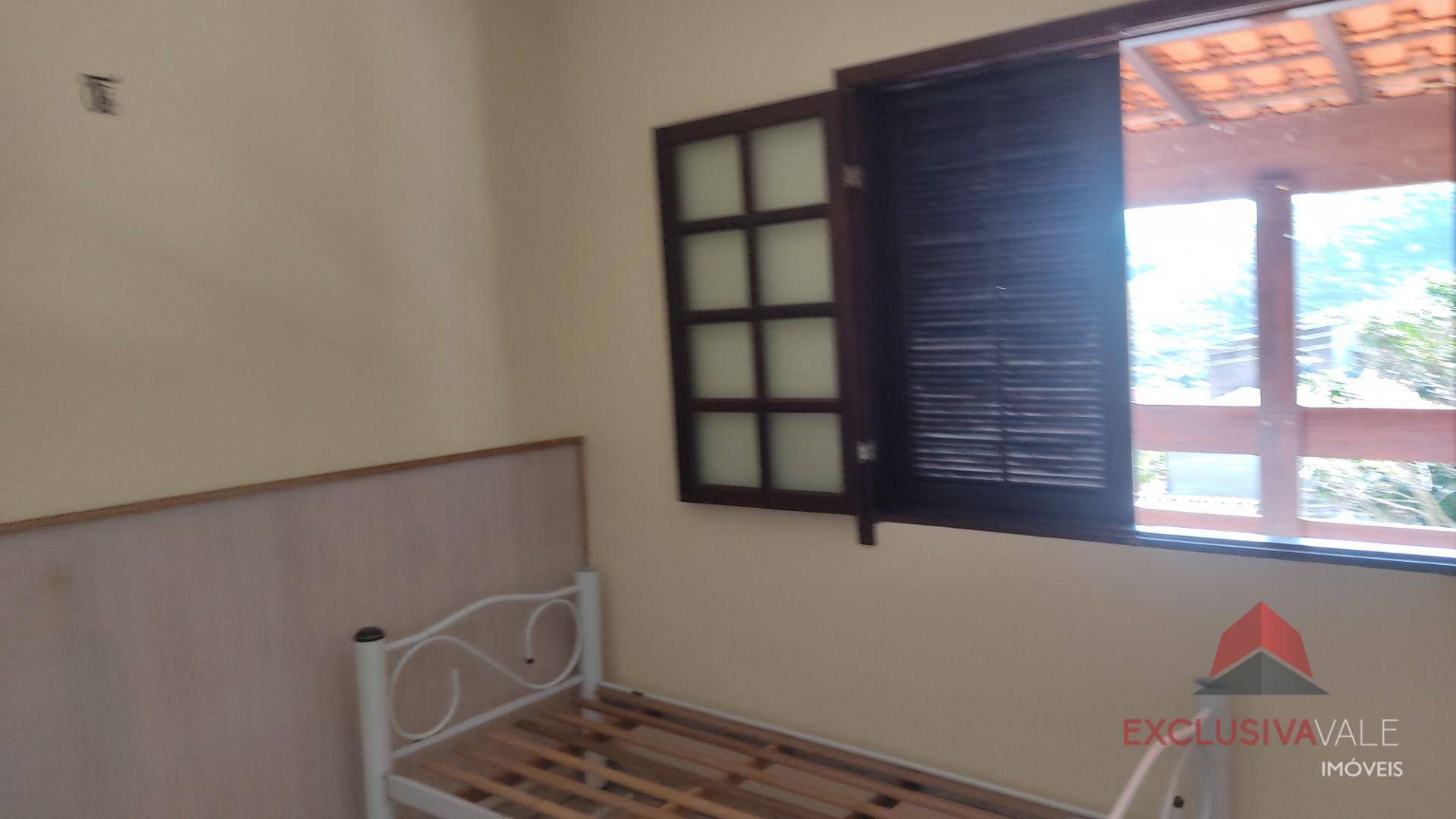 Casa à venda com 2 quartos, 90m² - Foto 11