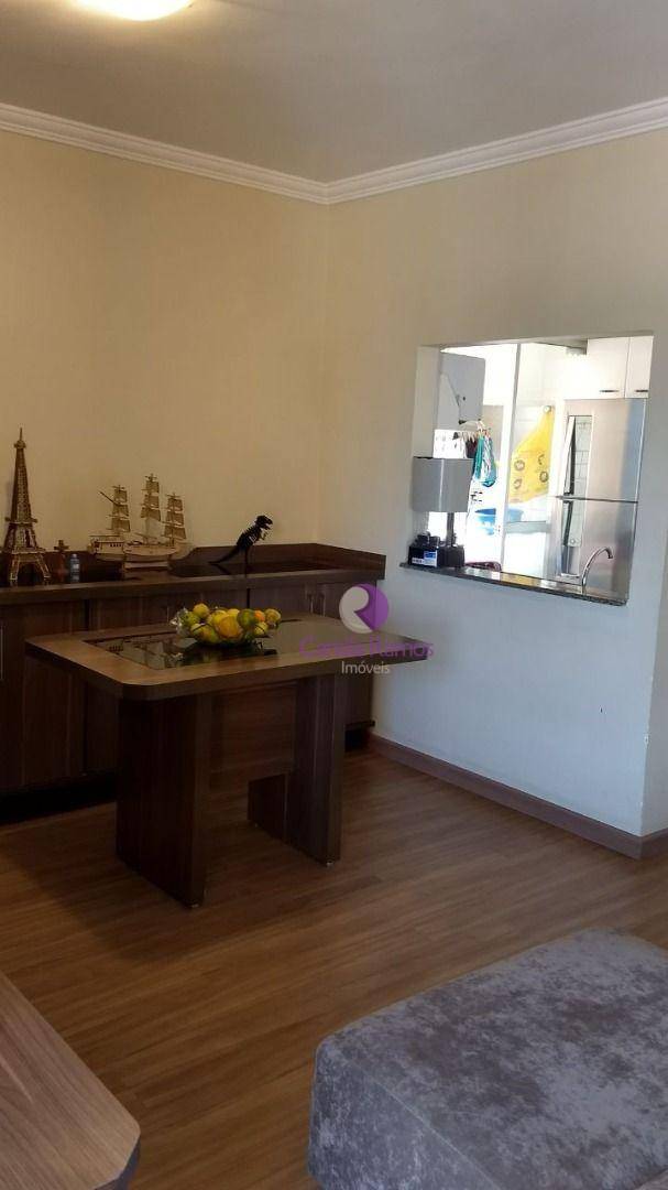 Apartamento à venda com 3 quartos, 61m² - Foto 4