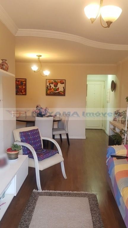 Apartamento à venda com 2 quartos, 64m² - Foto 6