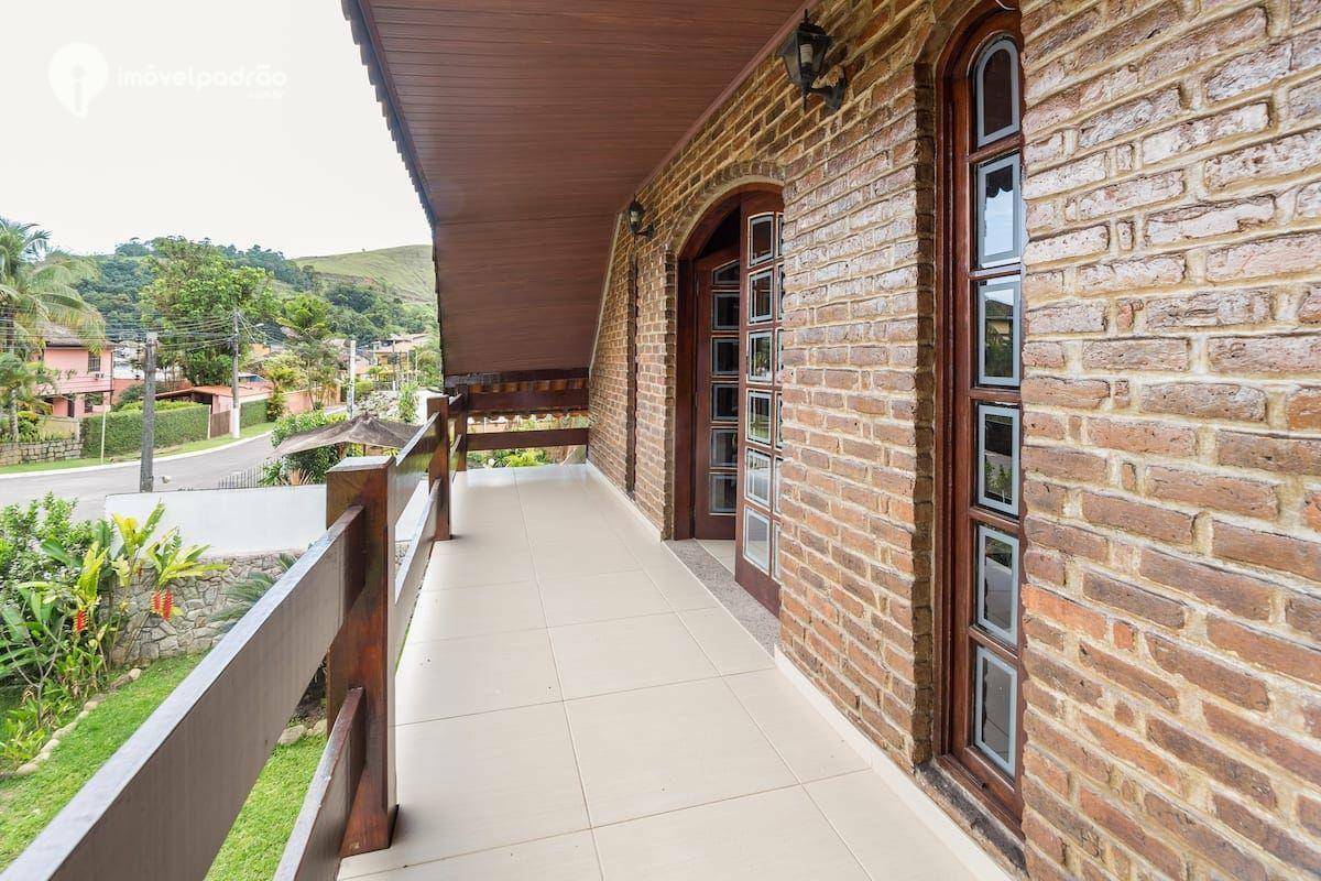 Casa de Condomínio à venda com 5 quartos, 450m² - Foto 2