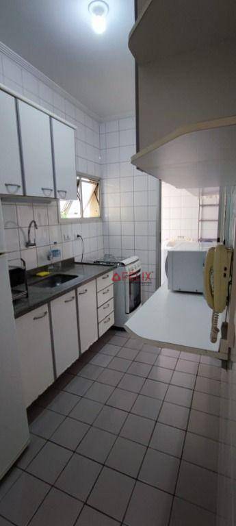 Apartamento à venda com 3 quartos, 71m² - Foto 4