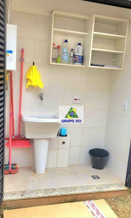 Casa de Condomínio para alugar com 2 quartos, 85m² - Foto 17