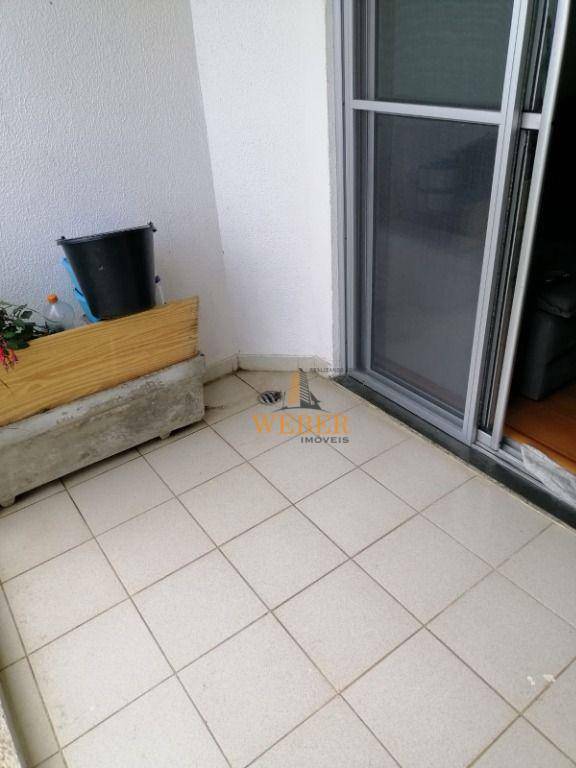 Apartamento à venda com 3 quartos, 69m² - Foto 4