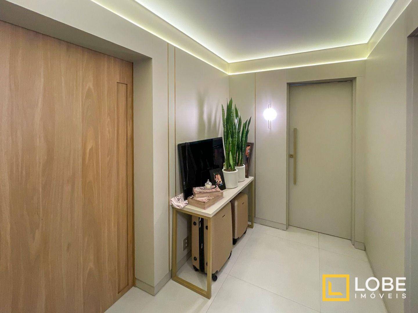 Apartamento à venda com 3 quartos, 146m² - Foto 15