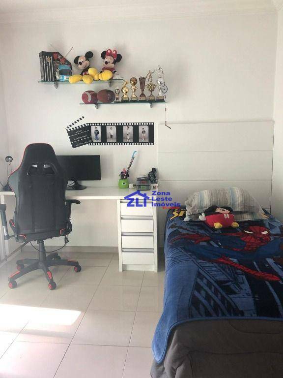 Sobrado à venda e aluguel com 4 quartos, 220m² - Foto 10