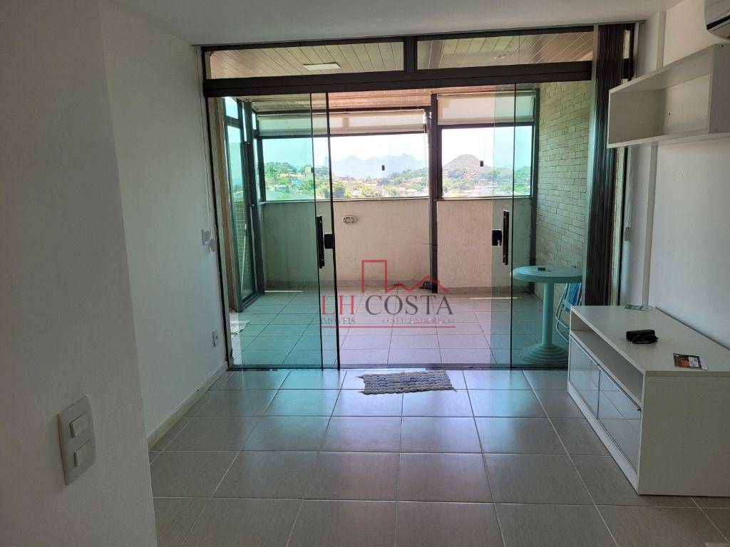 Cobertura à venda com 2 quartos, 115m² - Foto 2
