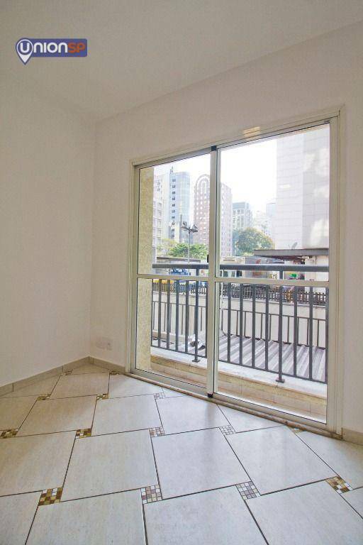 Apartamento à venda com 2 quartos, 47m² - Foto 4