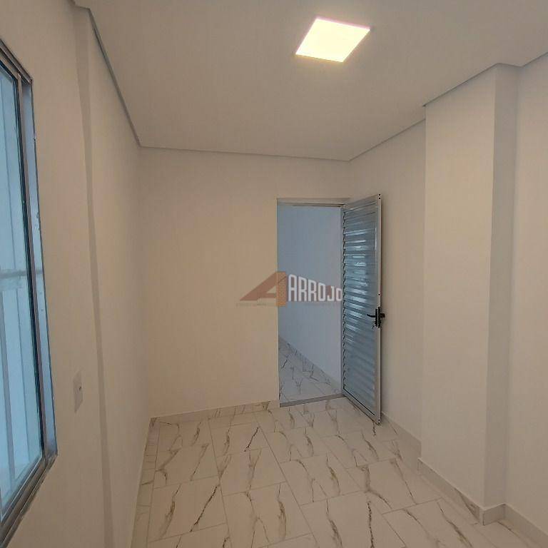 Apartamento para alugar com 2 quartos, 50m² - Foto 12