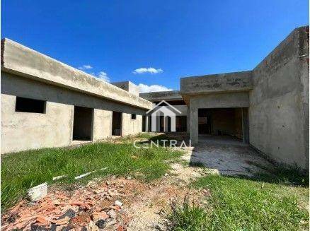 Casa de Condomínio à venda com 3 quartos, 190m² - Foto 2