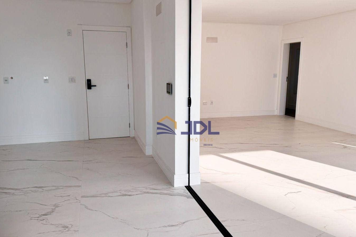 Apartamento à venda com 4 quartos, 179m² - Foto 26