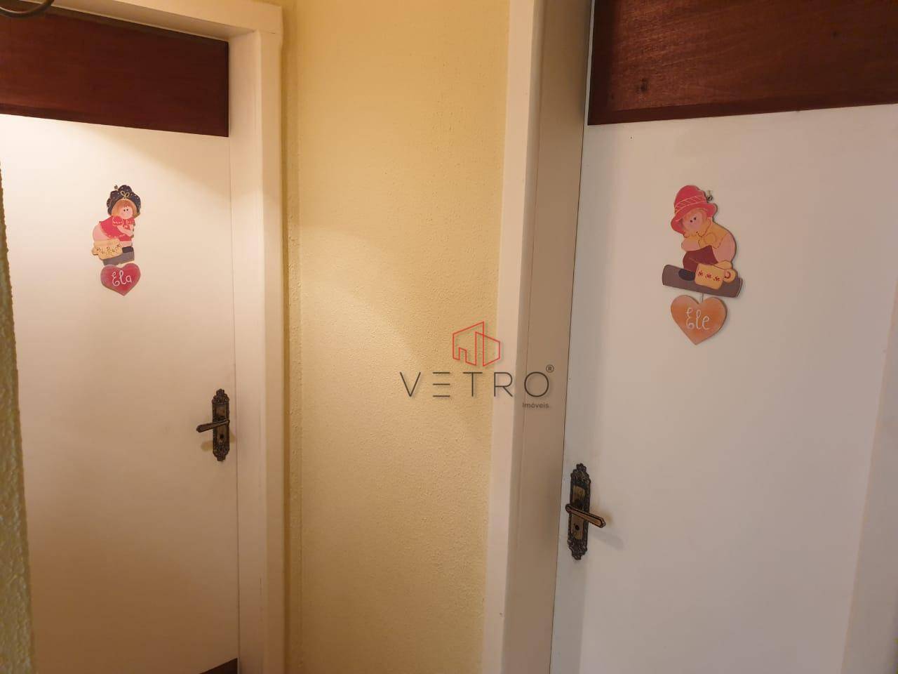 Casa de Condomínio à venda com 4 quartos, 340m² - Foto 57