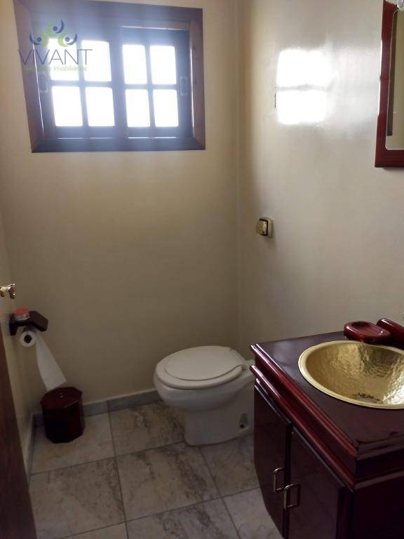 Sobrado para alugar com 3 quartos, 327m² - Foto 14