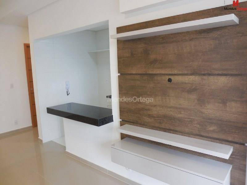 Apartamento para alugar com 2 quartos, 66m² - Foto 1