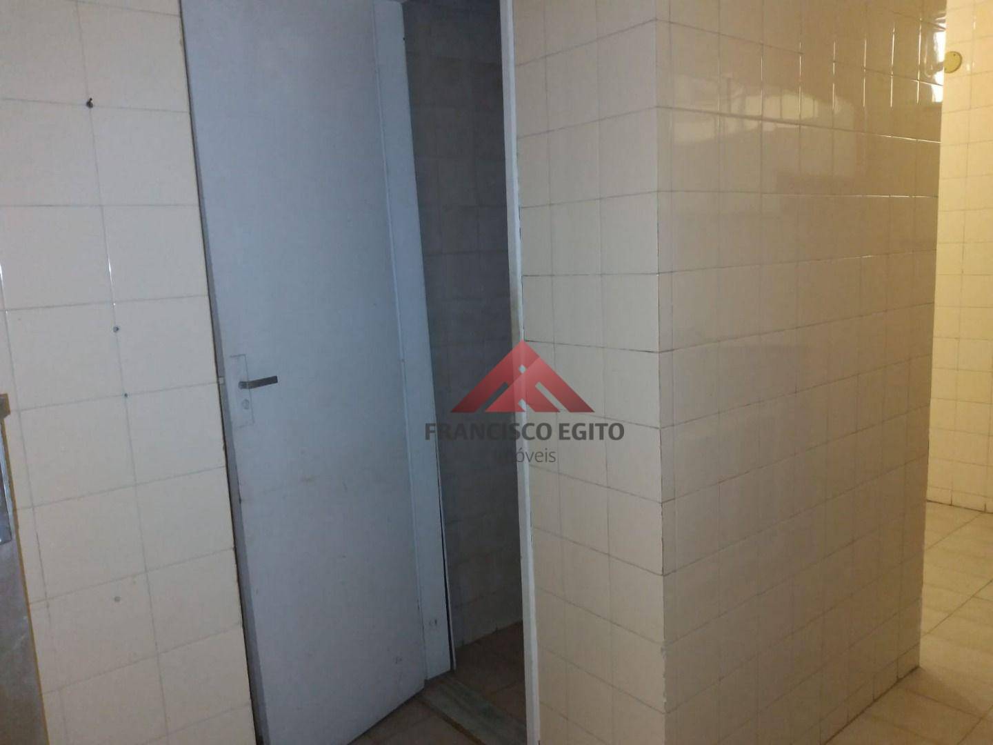 Apartamento à venda com 2 quartos, 76m² - Foto 11