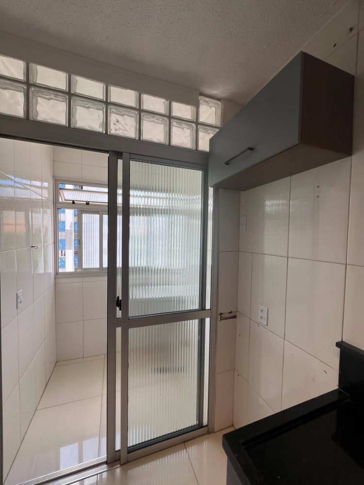 Apartamento à venda com 3 quartos, 49m² - Foto 5