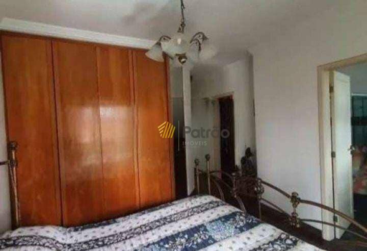 Sobrado à venda com 4 quartos, 300m² - Foto 16