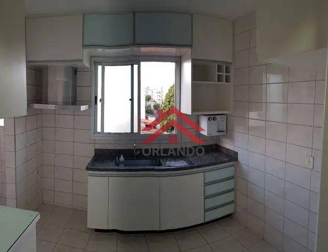 Apartamento à venda com 2 quartos, 65m² - Foto 4