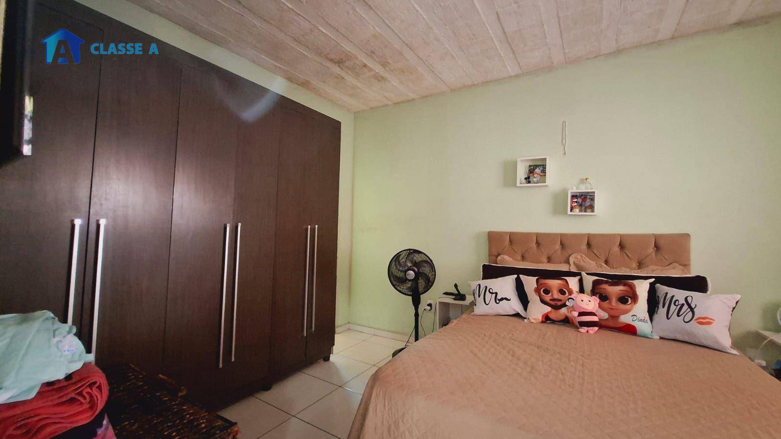 Casa à venda com 5 quartos, 300m² - Foto 10