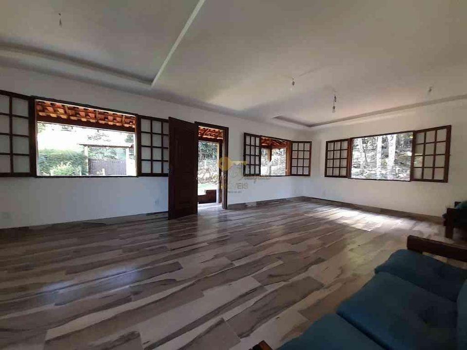 Casa de Condomínio à venda com 4 quartos, 2400m² - Foto 2