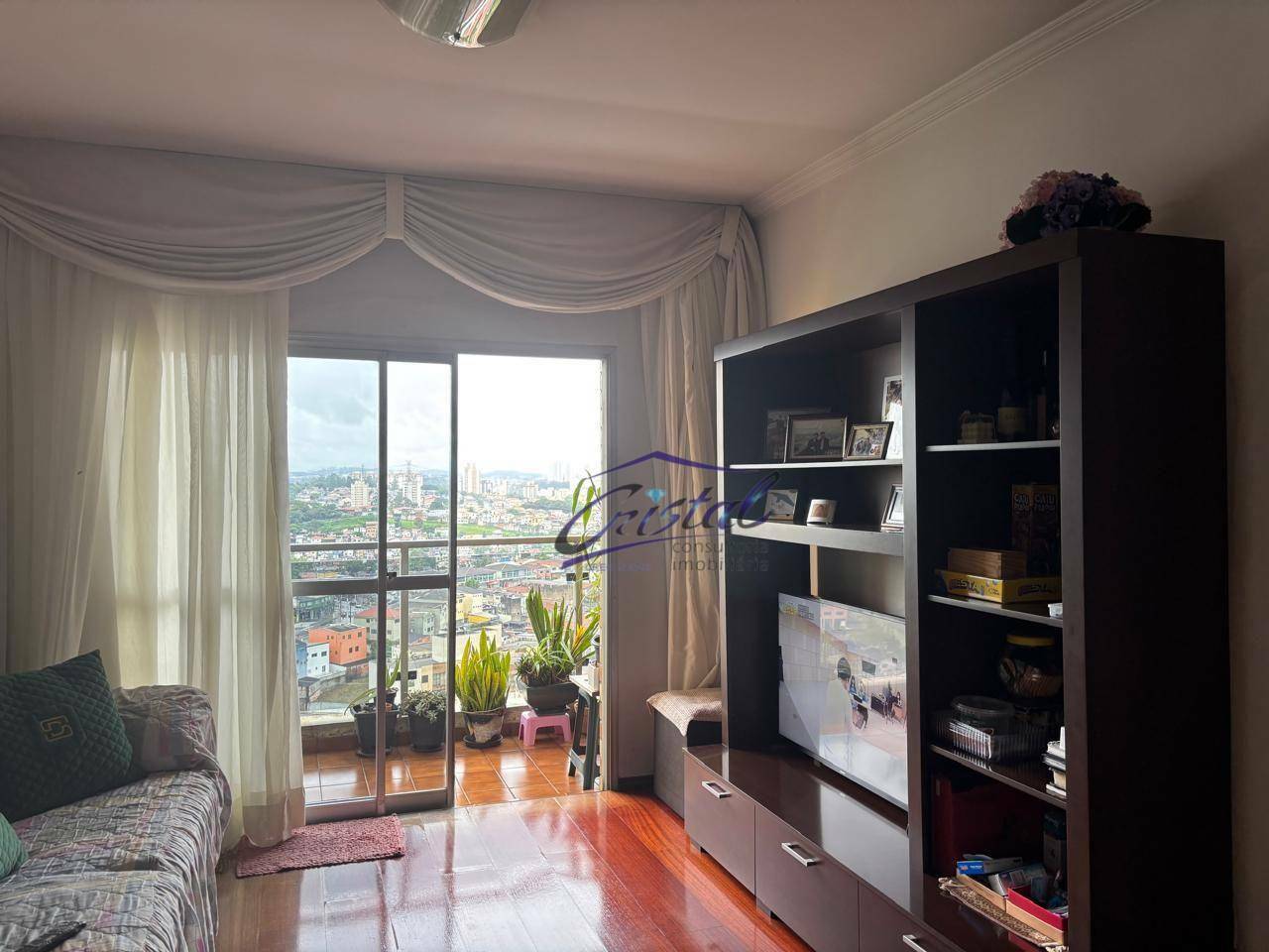 Apartamento à venda com 3 quartos, 106m² - Foto 1