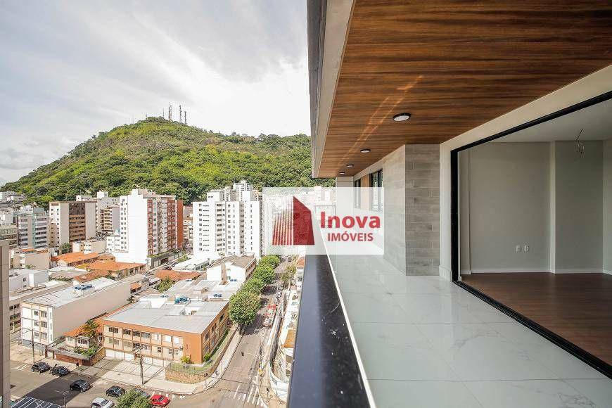 Cobertura à venda com 4 quartos, 240m² - Foto 26