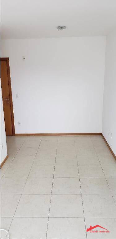 Apartamento para alugar com 2 quartos, 60m² - Foto 4