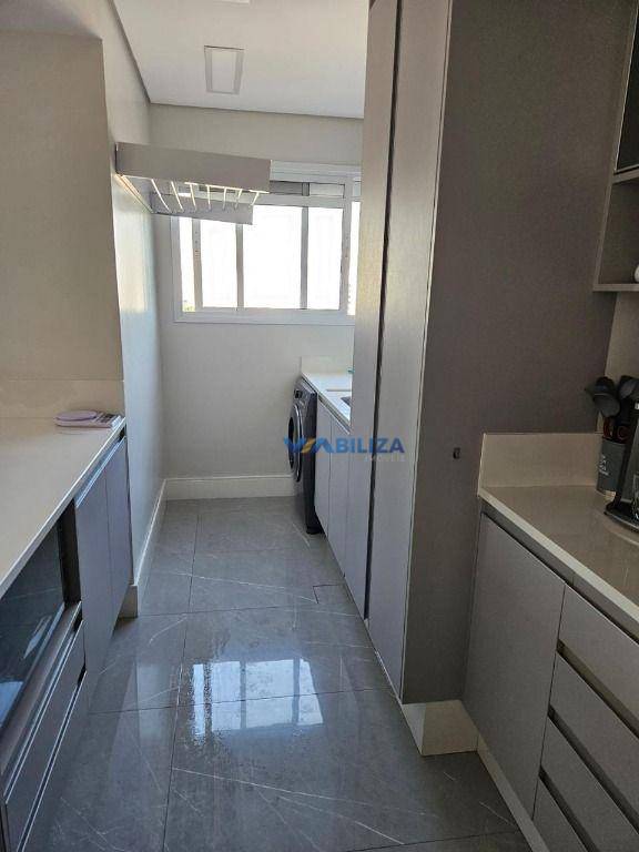 Apartamento à venda com 3 quartos, 114m² - Foto 9